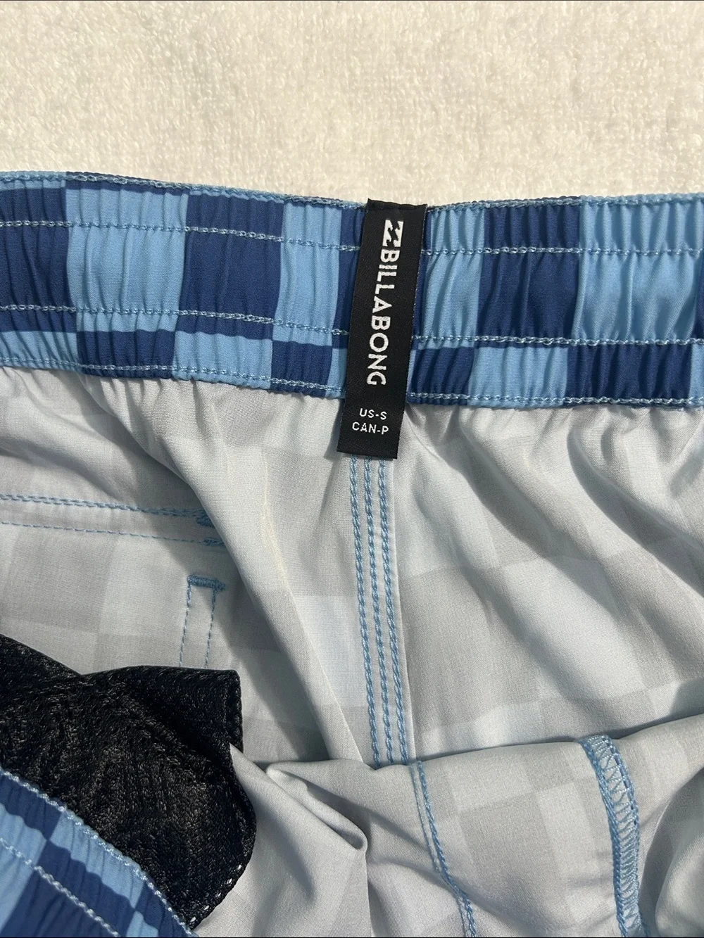 Billabong Small Trunks Travis in Faded Denim blue geometric windowpane check NWT